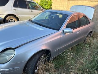 Mercedes-Benz Classe E (214) 2006