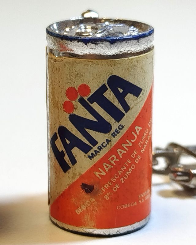 Llaveros de lata de Fanta (juntas o por unidad)