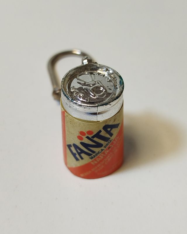 Llaveros de lata de Fanta (juntas o por unidad)