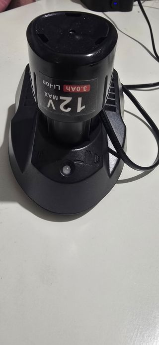 Cargador + Batería 12V 3Ah