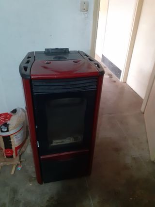Stufa a pellet Duchessa Idro Steel