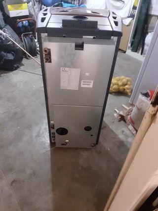 Stufa a pellet Duchessa Idro Steel