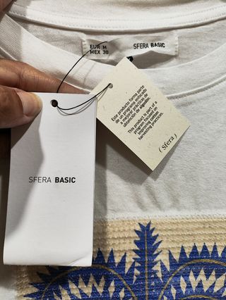 Camiseta blanca con palmera. Nueva con etiquetas
