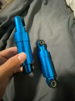 Amortiguadores traseros SmartGyro azules