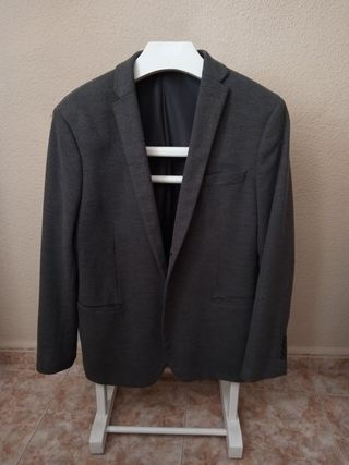 Americana gris marengo de Sfera