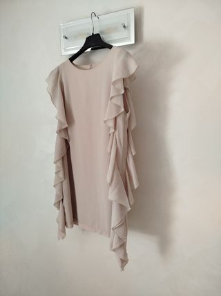 Blusa beige con volant tg S