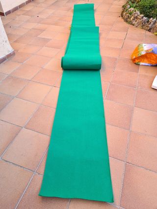 Moqueta verde 12m x 50cm