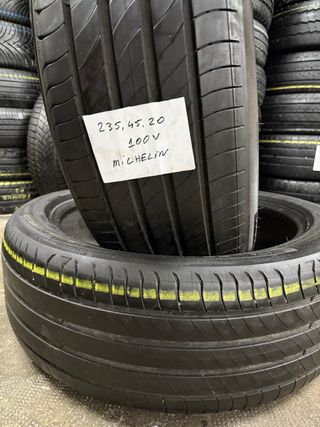 Neumáticos Michelin 235/45/20 100V