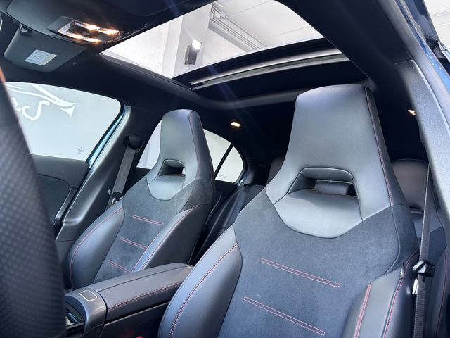 Mercedes-Benz Clase A 200 AMG ‼️25.000KM‼️