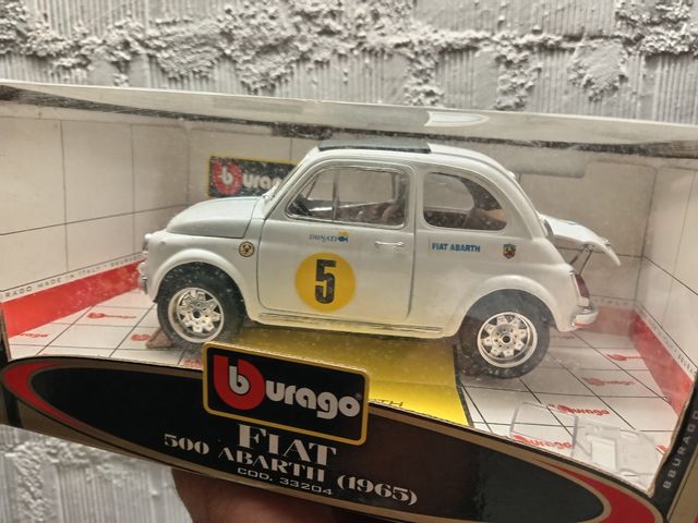 Fiat 500 Abarth Burago 1/16