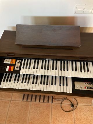 Órgano electrónico 