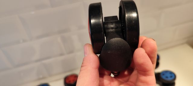 Ruedas giratorias para silla gamer (2€/ unidad)