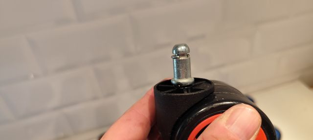 Ruedas giratorias para silla gamer (2€/ unidad)