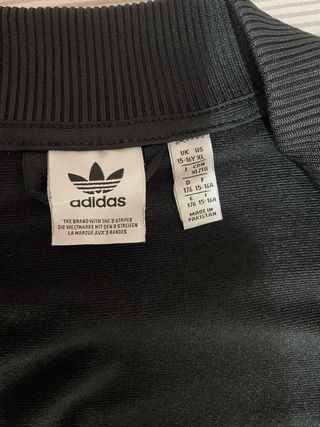 Chaqueta Adidas - Deportiva Negra