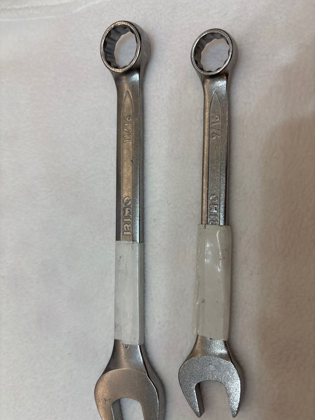 2 llaves combinadas 11/16,,, y 9/16 nuevas