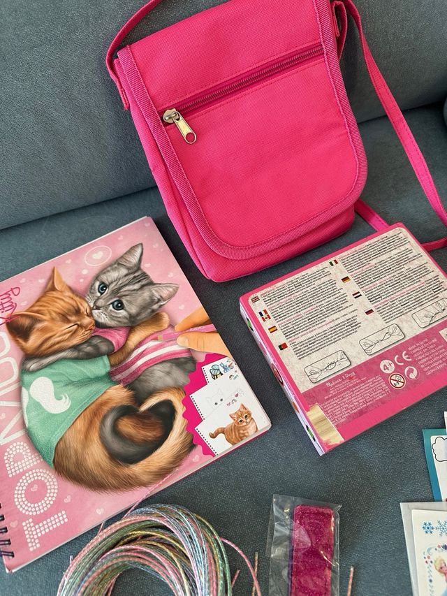 Lote Niña: Bolso + Cuaderno TopModel