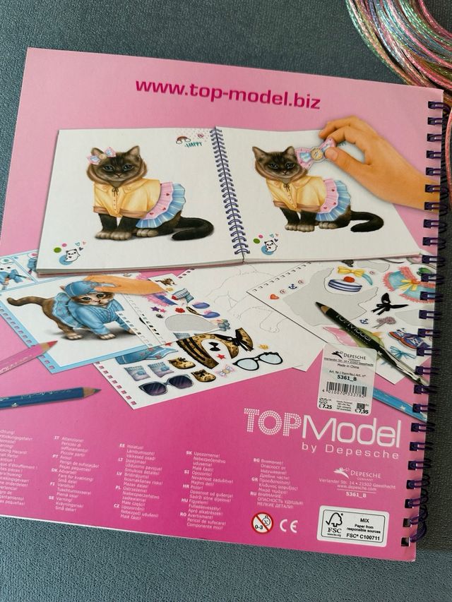 Lote Niña: Bolso + Cuaderno TopModel