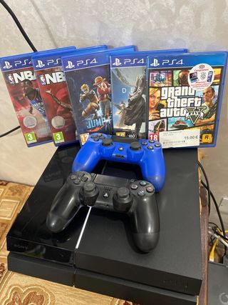 PS4 (PlayStation 4) 500GB + juegos