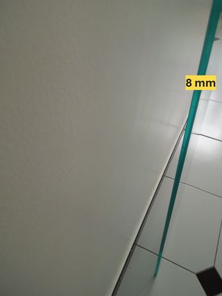 Estante/ balda de vidrio para colgar en pared.
