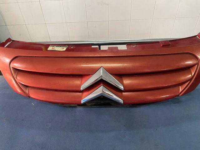 Parrillas Mercedes Benz & Citroen C3