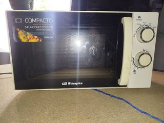 Microondas Taurus Ready 700W 20L
