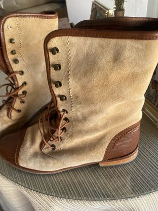 Botas Carolina Herrera beige-marrón