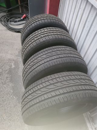 Neumáticos seminuevos