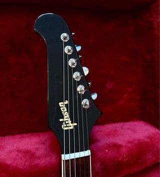Gibson Firebird 2020 - Guitarra