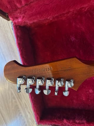 Gibson Firebird 2020 - Guitarra
