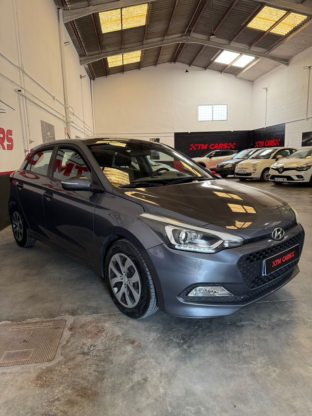 Hyundai i20 2017 “SOLO 80.000KM ITV 2027”