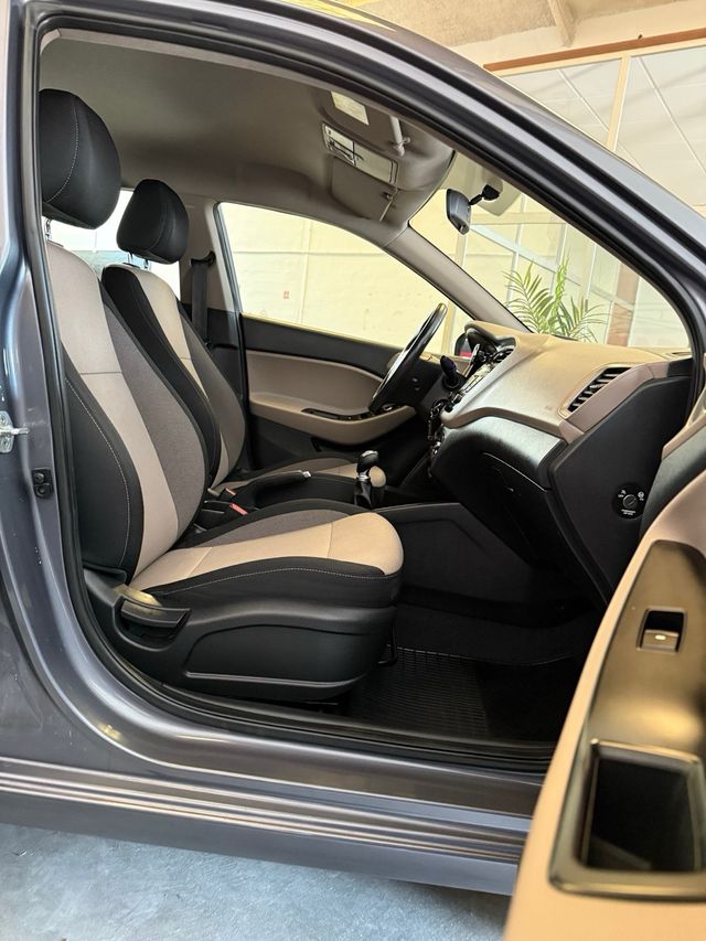 Hyundai i20 2017 “SOLO 80.000KM ITV 2027”