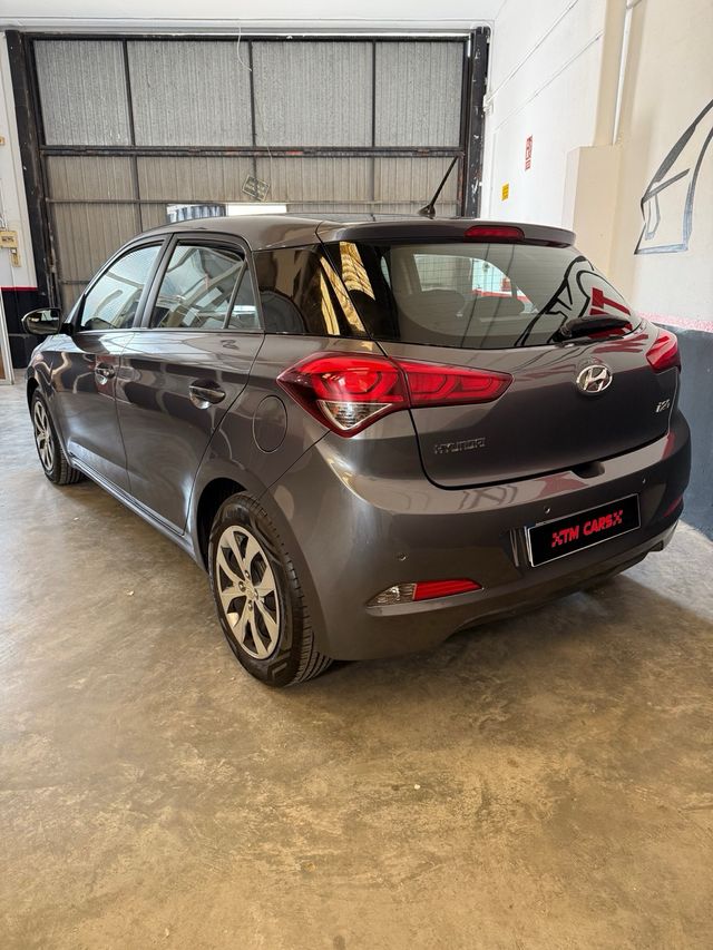 Hyundai i20 2017 “SOLO 80.000KM ITV 2027”