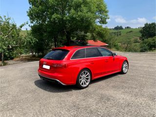 Audi RS4 2014