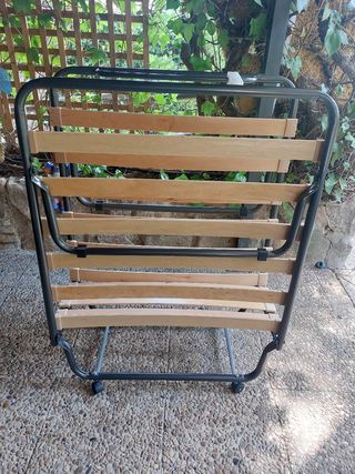 Cama plegable individual
