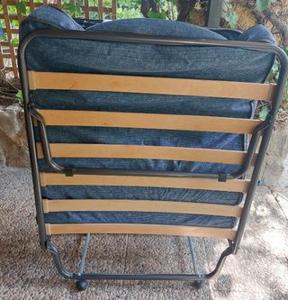 Cama plegable individual