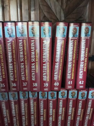 42 Cintas VHS Aventura Submarina