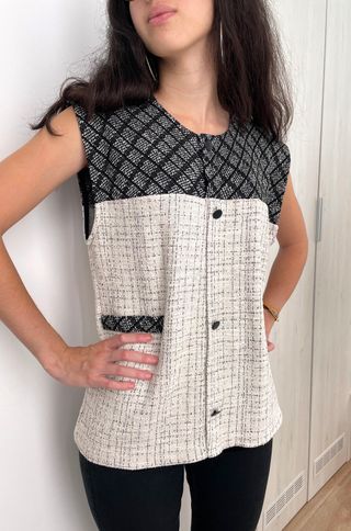 Blusa-Chaleco Crema con Negro || M (38)