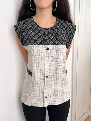 Blusa-Chaleco Crema con Negro || M (38)