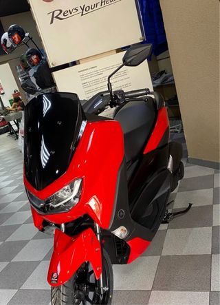 Yamaha NMAX 125 - Roja
