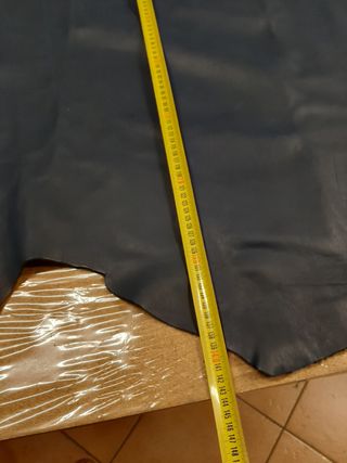 Pelle bovina blu marino
