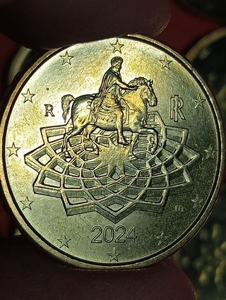 9 x 50 centesimi Euro Italia 2024