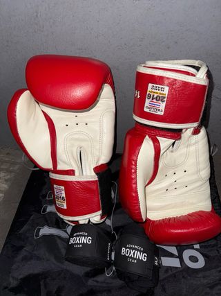 Guantes boxeo Buddha + vendas