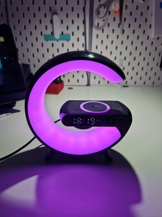 Lampara-Cargador inalámbrico con reloj