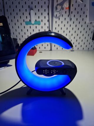 Lampara-Cargador inalámbrico con reloj