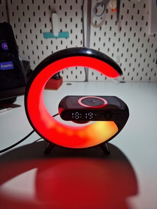 Lampara-Cargador inalámbrico con reloj