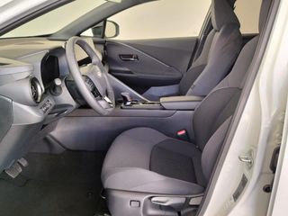 TOYOTA C-HR CH Toyota C-HR - NG24