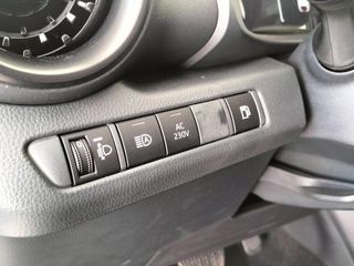 TOYOTA C-HR CH Toyota C-HR - NG24