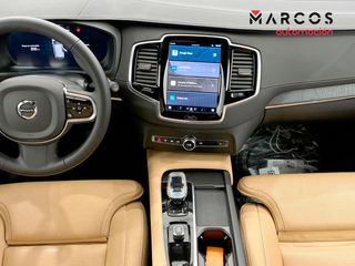 Volvo XC90 2.0 T8 AWD Ultimate Dark Recharge Auto