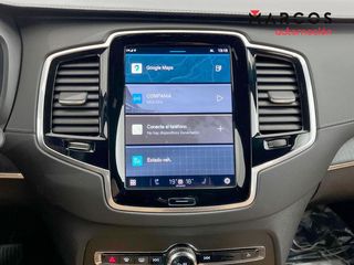 Volvo XC90 2.0 T8 AWD Ultimate Dark Recharge Auto