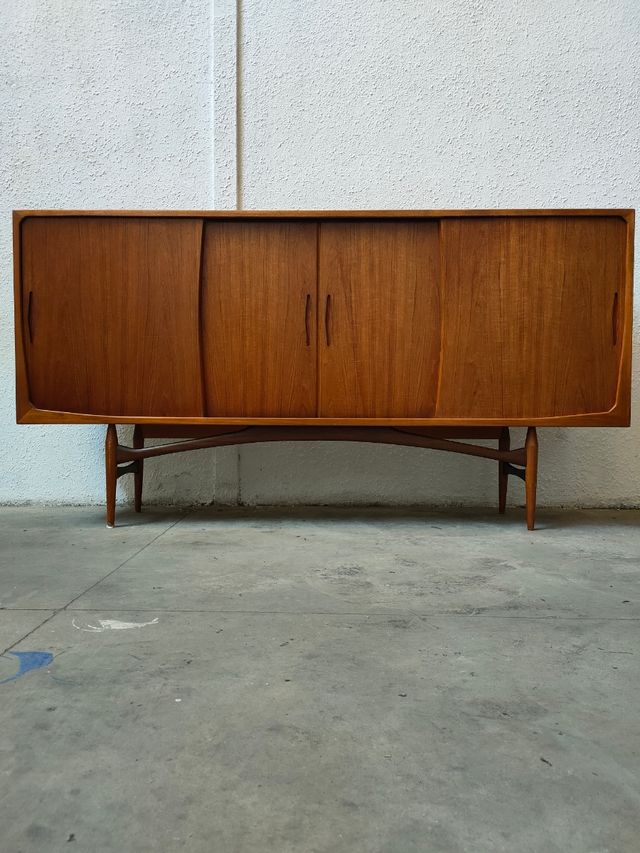 APARADOR AERTHOJ JENSEN & MOLHOLM MID CENTURY